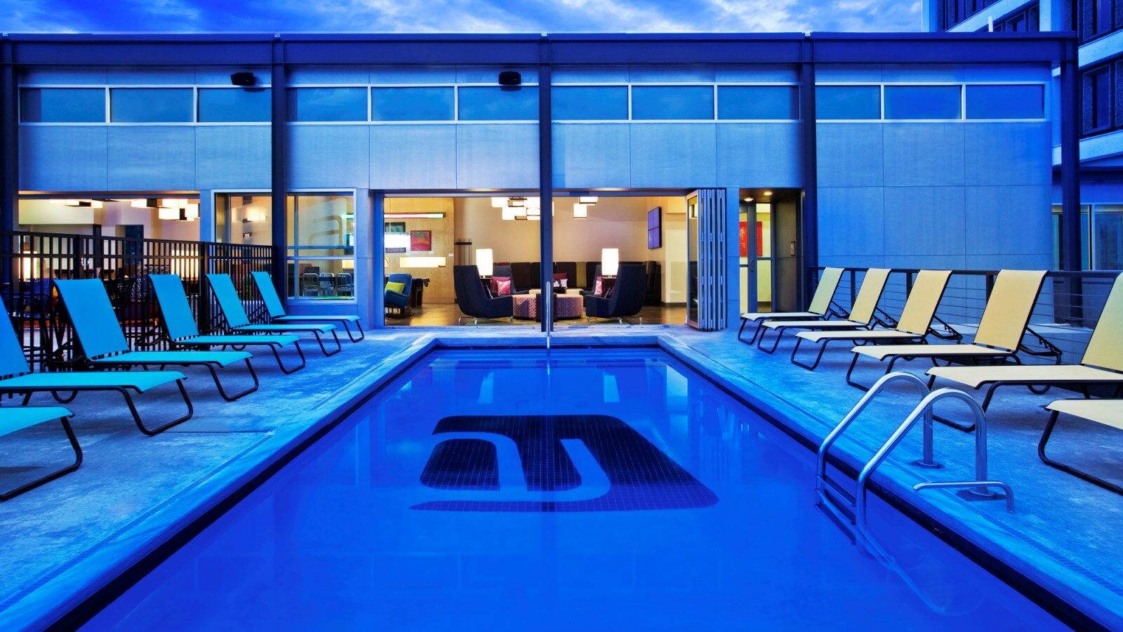Aloft Tulsa Downtown Hotel Exterior foto